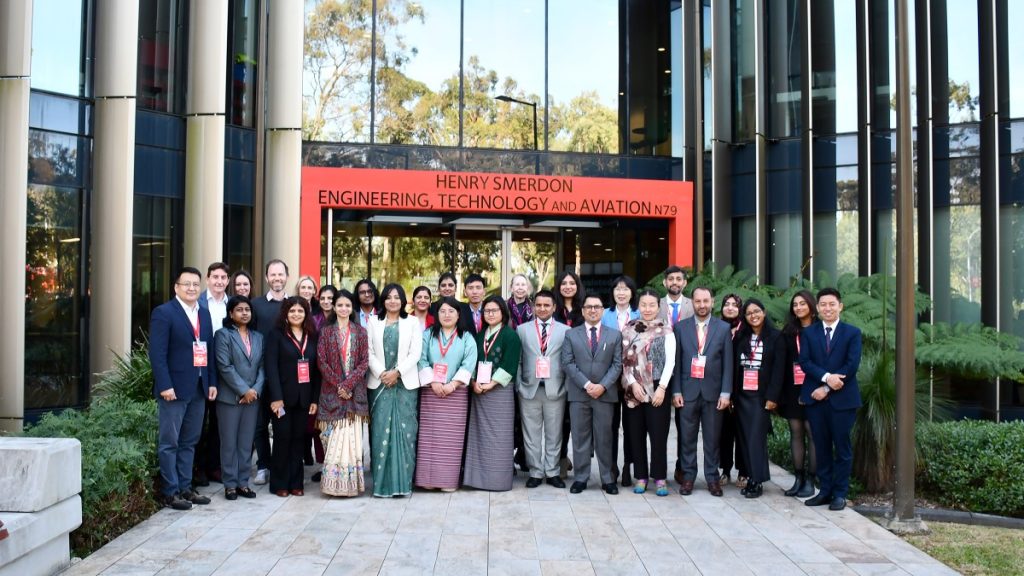 Aditi (front row, fourth from left) pictured with other Short Course participants at Griffith University. Photo courtesy: Griffith University. 